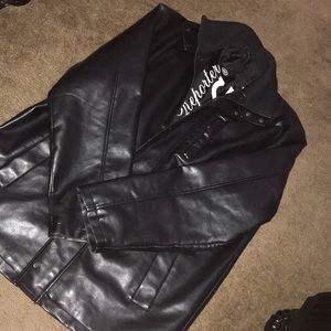 Men’s Leather Jacket